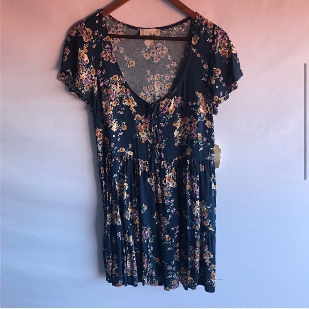 Altar’d State NWT Navy Floral Dress - Picture 3 of 9